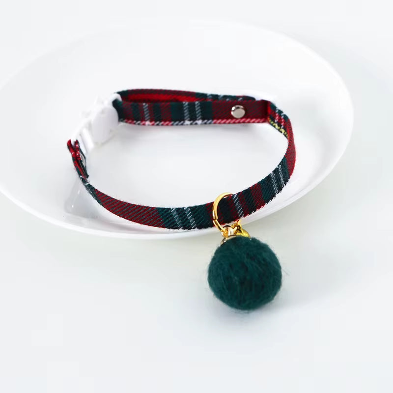 Christmas Holiday Cat Collar Adjustable Neck Strap Puppy Kitten Chihuahua Collars with Pendant Pets Rabbit Necklace Supplies